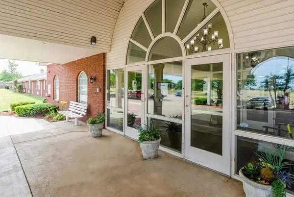 2_Porch-(1)-(1)