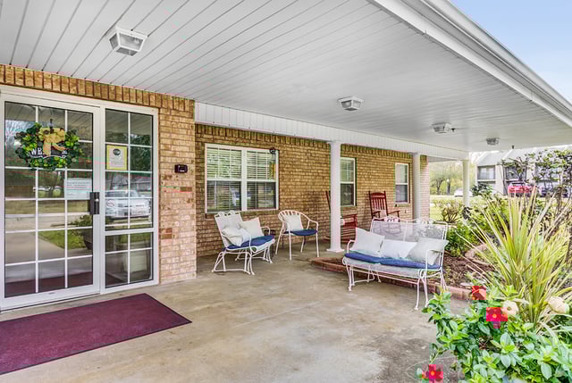 2_Porch-Jun-19-2023-10-02-09-5438-AM
