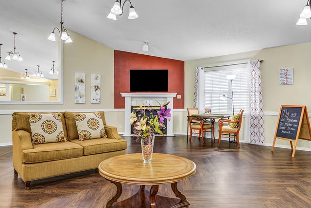 5_LivingRoom-Jun-19-2023-10-02-54-4909-AM