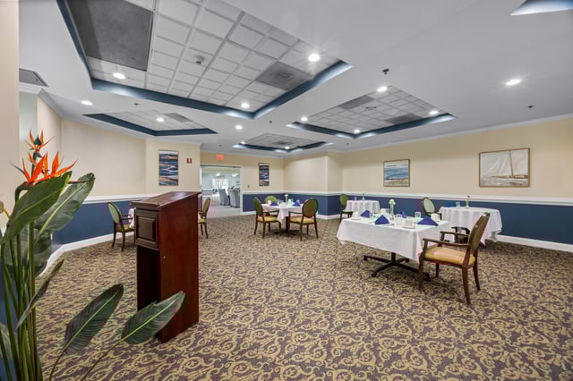 Commercial__93_Manalapan_Avenue_055