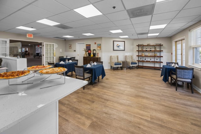 Commercial__93_Manalapan_Avenue_088
