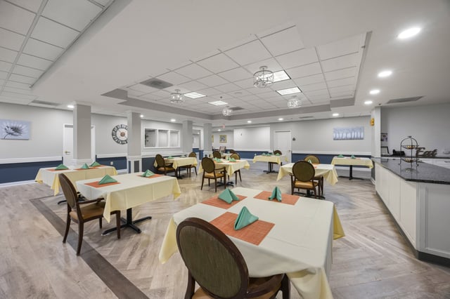 Commercial__93_Manalapan_Avenue_121