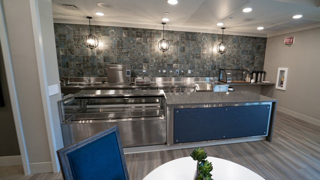Dining-Area_La-Marea-Senior-Living