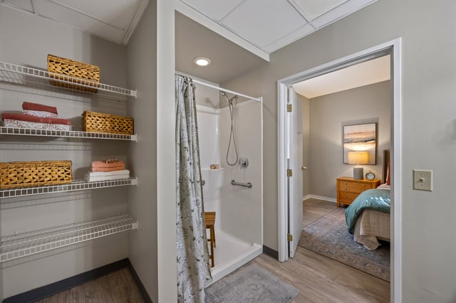 One Bedroom apartment home 10