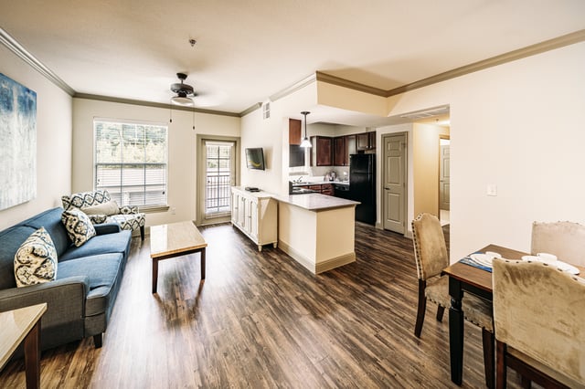 PKHB_HOLLYBROOK_0011