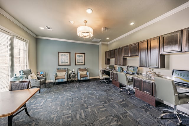 PKHB_HOLLYBROOK_0030