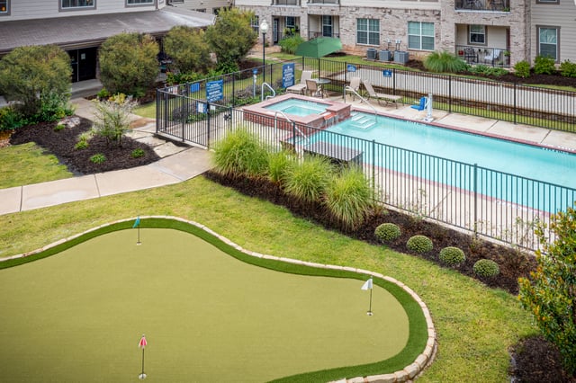 PKHB_HOLLYBROOK_0038