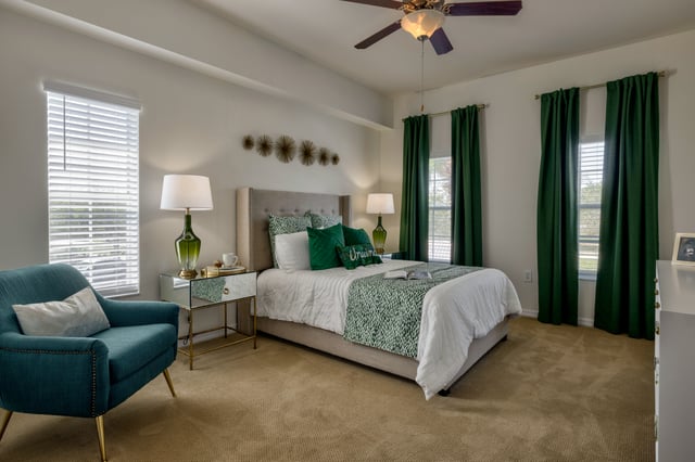 Pelican-Pointe-152-IL