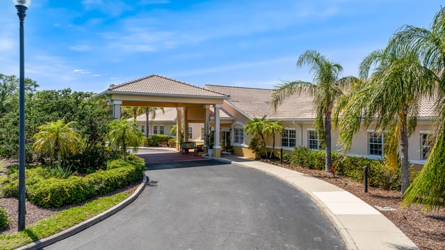Pelican-Pointe-201-AL